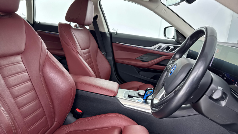 BMW i4 250kW eDrive40 Sport 83.9kWh 5dr Auto [Tech Pack] Electric Hatchback